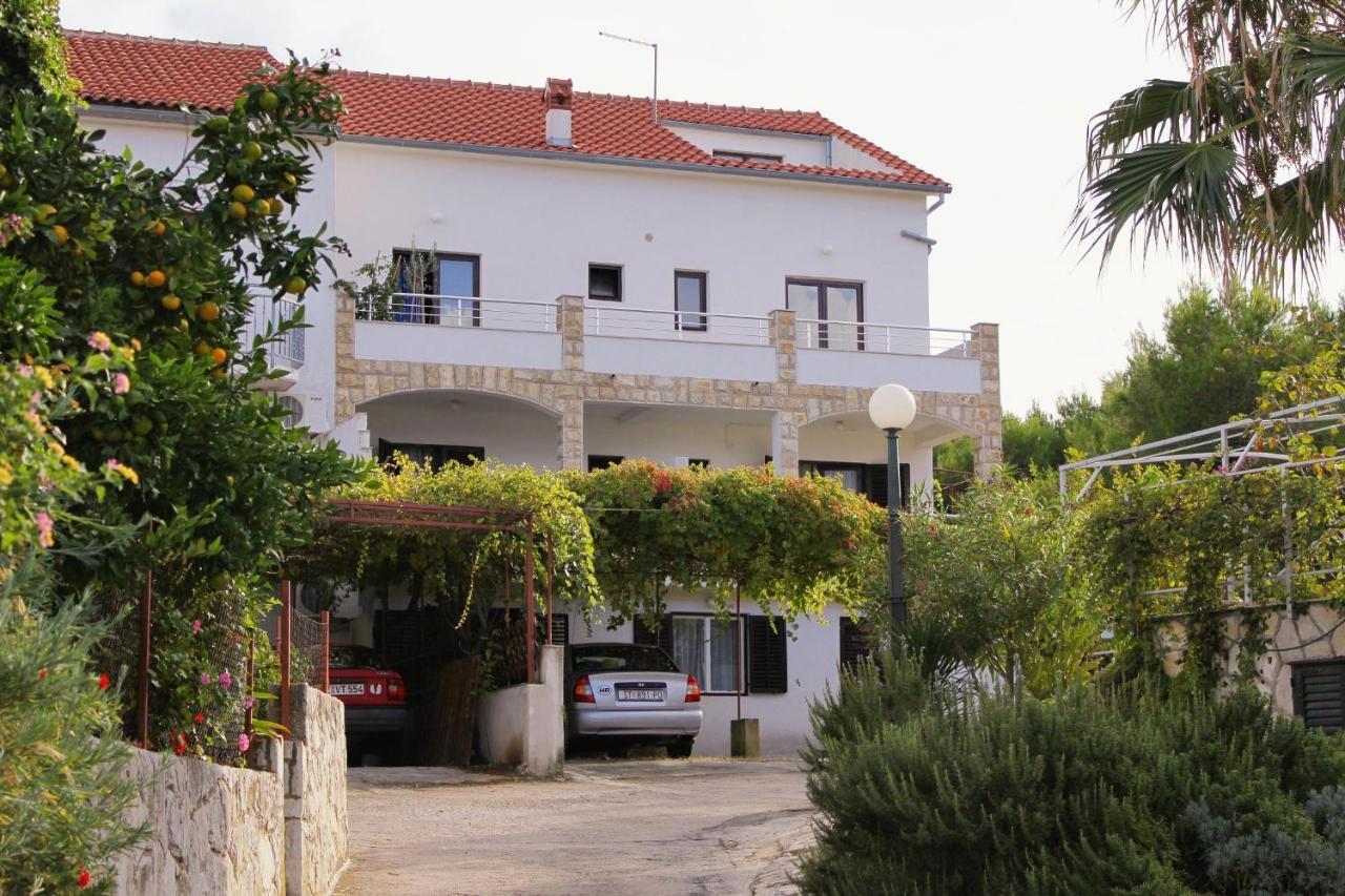 Apartment Jelsa 5703A Luaran gambar